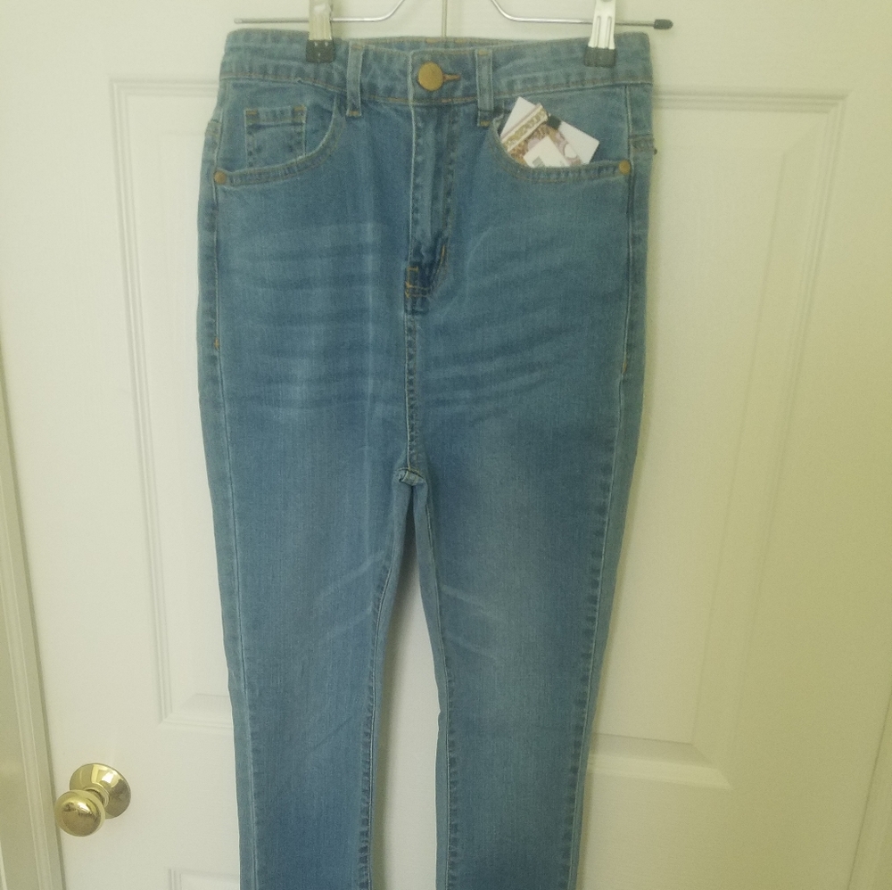 Boohoo Tall Denim Bum Lifting Skinny Jeans